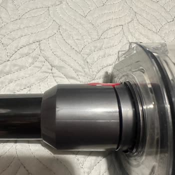 Dyson V15 Süpürgede Ürün Hatası Ve Değişim Talebi