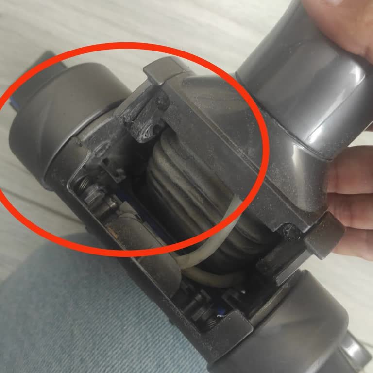 Dyson Süpürge Başlığındaki Kronik Sorun