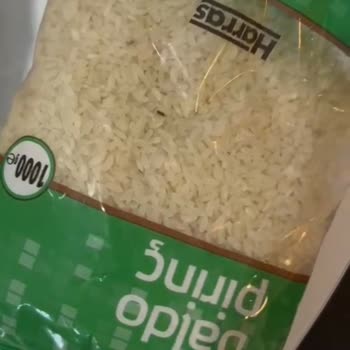 File Market'ten Aldığımız Pirinçte Böcek Şoku