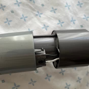 Dyson V15'te Sürekli Sorunlar Ve Kırılan Parçalar