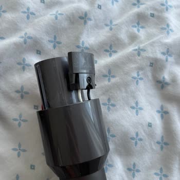 Dyson V15'te Sürekli Sorunlar Ve Kırılan Parçalar