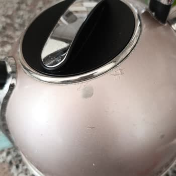 Fakir Goldie Su Isıtıcı Boyası Kendiliğinden Soyuluyor!