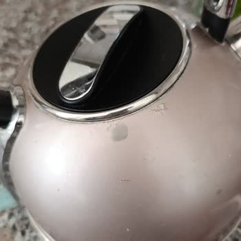 Fakir Goldie Su Isıtıcı Boyası Kendiliğinden Soyuluyor!