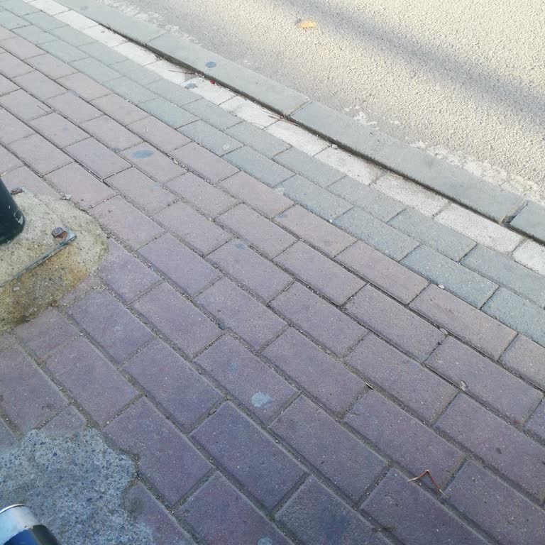 Bebek Arabasıyla Otobüs Mağduriyeti