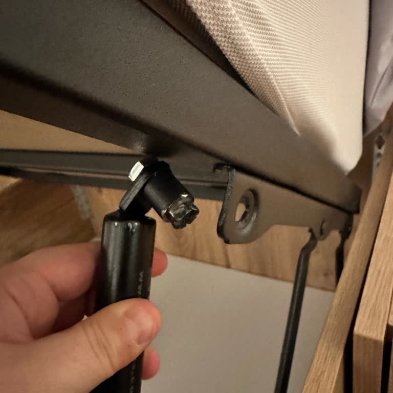 Özbay Mobilya'dan İlgisizlik Mağduriyeti