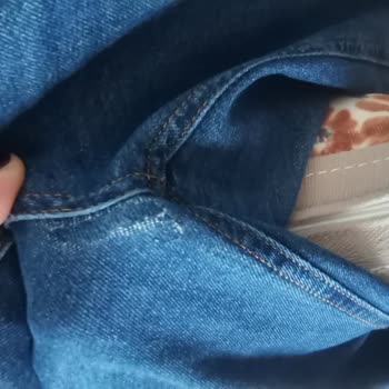 LCW Online'dan Alınan Kot Pantolonun Kalitesizliği Ve İade Sorunu