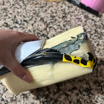 Küflü Kaşar Sorunu Ve Kalite Düşüklüğü