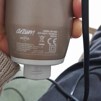 Arzum Blender'ın Plastik Parçaları Eriyor