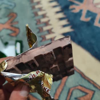 Bozuk Çikolatalar: Güvenilir Markaya Duyulan Korku