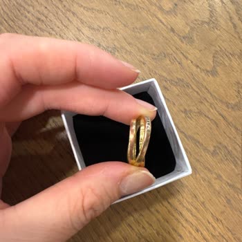 Pandora Yüzüğümde Renk Değişimi Ve Müşteri Hizmetleri Sorunu