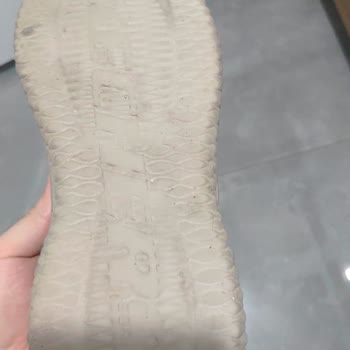 Ayakkabı Kalitesi Ve Müşteri Hizmetleri Sorunu