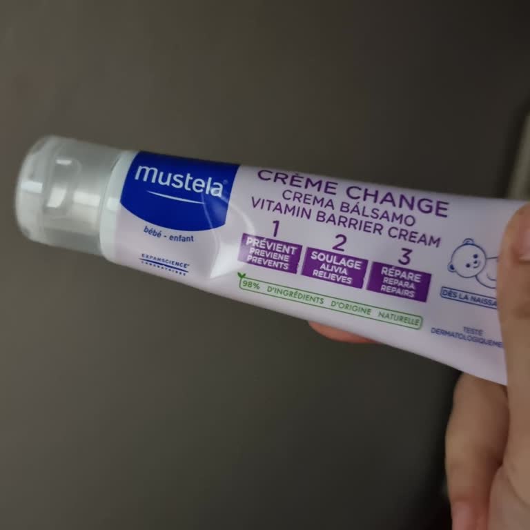 Mustela Pişik Kremi Bebekte Cilt Sorunlarına Neden Oldu