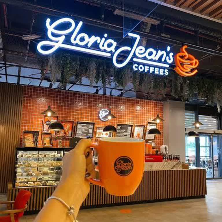 Gloria Jeans'te Hoş Olmayan Deneyim
