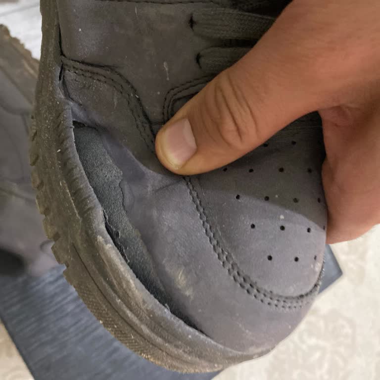 Aldığım Ayakkabının Kenarları Açıldı