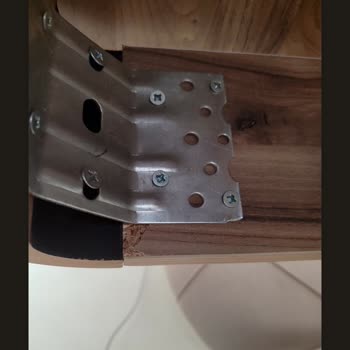 Aydoğanlar Ev Gereçleri'nde Hayal Kırıklığı: Deforme Ürün Ve İade Sorunu