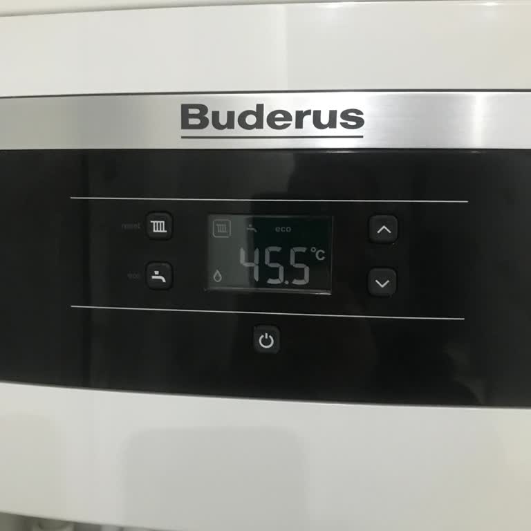 Buderus Kombi 38 Derece Üstünde Sürekli Ateşleme Yapıyor