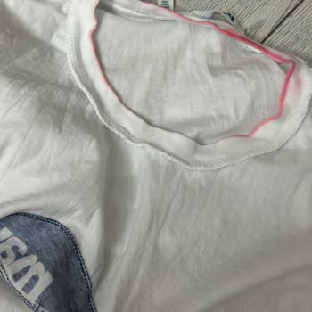 Domestos Çamaşır Suyu Tişörtümü Mahvetti!