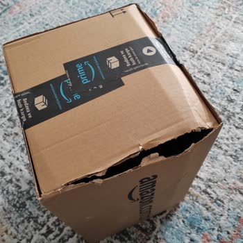 Amazon'dan Gelen Hasarlı Ürün Hayal Kırıklığı Yarattı