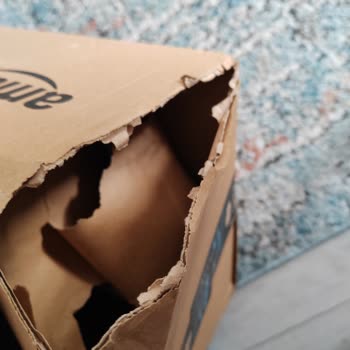 Amazon'dan Gelen Hasarlı Ürün Hayal Kırıklığı Yarattı