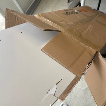 Eksik Ve Hasarlı Ürün Teslimatı: Vivense'nin Yetersiz Müşteri Hizmetleri