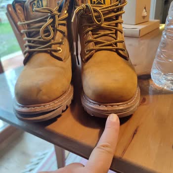 Yeşil Kundura Caterpillar Botun İlk Gün Hüsranı