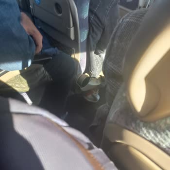 Çukurova Uluslararası Havalimanı Dar Koltuklar Ve Rahatsız Yolculuk