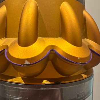 Dyson V15 Submarin: Kırılgan Malzeme Kalitesi Ve Yetersiz Müşteri Hizmetleri