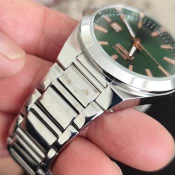 Yeni Model Slazenger Saatin Kordonunda Oluşan Lekeler