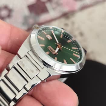 Yeni Model Slazenger Saatin Kordonunda Oluşan Lekeler