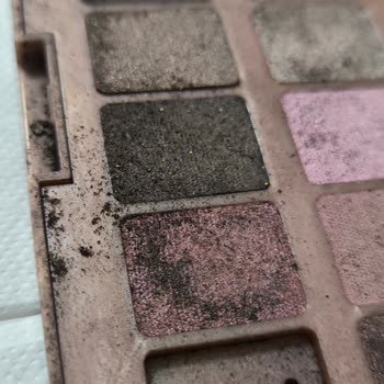 Maybelline Far Paleti Hayal Kırıklığı