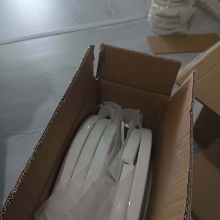 Karaca Züccaciye Online Alışverişinde Kırık Servis Tabağı Sorunu!