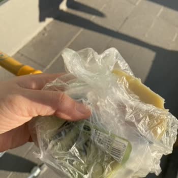 Harras Kaşar Peynirinde Metal Parçası Şoku