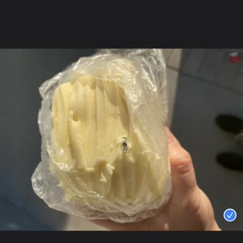 Harras Kaşar Peynirinde Metal Parçası Şoku