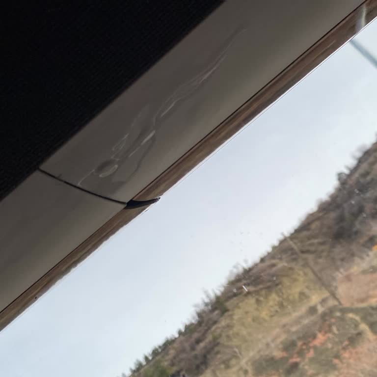 İskilip Nazar Turizm Yolculukta Üstüme Su Damladı, Muavin İlgisiz!