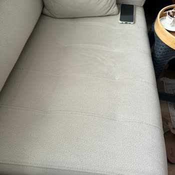 14 Ayda Pert Olan Koltuk Takımı