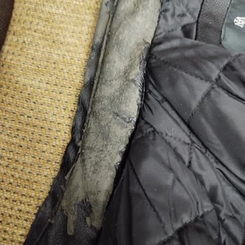 Kendiliğinden Soyulan Ceket Ve Yetersiz Müşteri Hizmeti