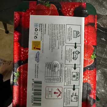 Donmuş Meyvelerden Çıkan Kurtlar Şok Etti Sağlığımız Tehlikede Mi