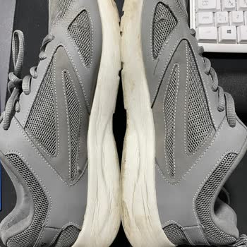 Skechers Ayakkabıda Anlamsız Yırtılma Ve İlgisiz Müşteri Hizmeti
