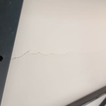 Modalife Mağazası: Hasarlı Ürün Ve İlgisiz Müşteri Hizmetleri