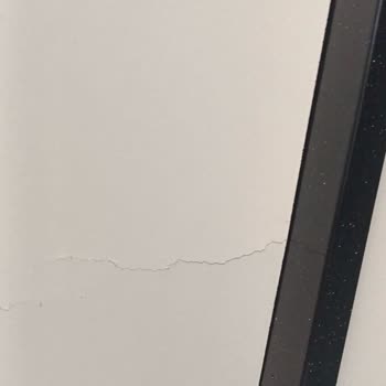 Modalife Mağazası: Hasarlı Ürün Ve İlgisiz Müşteri Hizmetleri