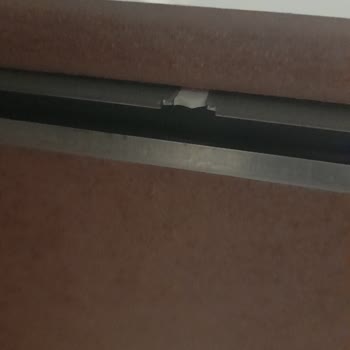Mutfak Dolabı Çekmece Rayı İçin Yedek Parça Arayışı