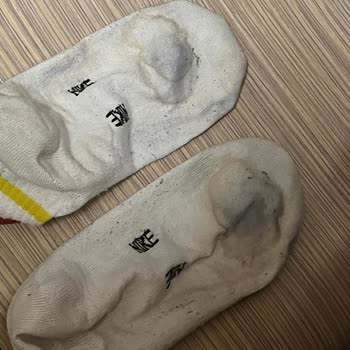 Ayakkabıda Boya Ve Ezilme Sorunu