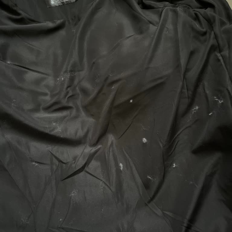 DeFacto Şişme Mont Tüy Dökme Sorunu