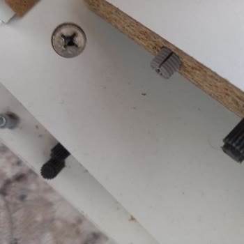 Eksik Vidalar Ve Ulaşılamayan Satıcı Sorunu