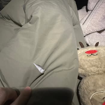 Zara'dan Aldığımız Montta Yırtık Sorunu