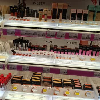 Gratis'te İndirim Krizi Ve Müdürün Aşırı Tepkisi