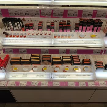 Gratis'te İndirim Krizi Ve Müdürün Aşırı Tepkisi