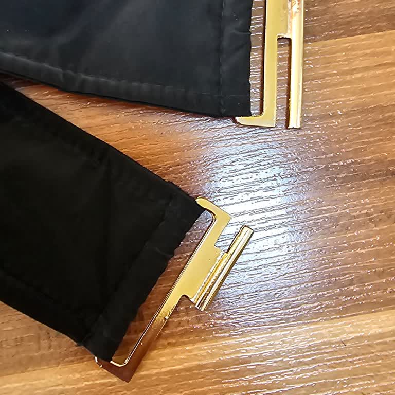 Kürk Detaylı Montumun Kırılan Tokası Ve İlgisiz Müşteri Hizmetleri