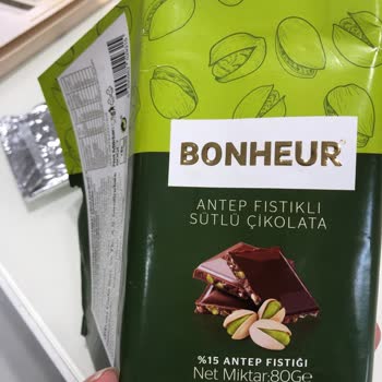 Kurtlu Çikolata Ve İlgisiz Müşteri Hizmetleri