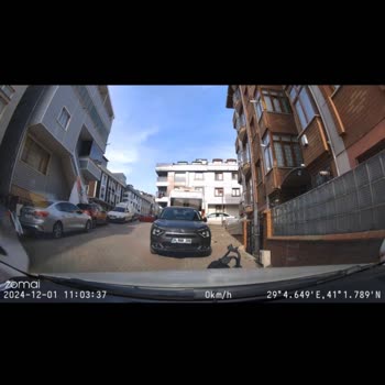 Martı Motosikletin Yol Açtığı Araç Hasarı